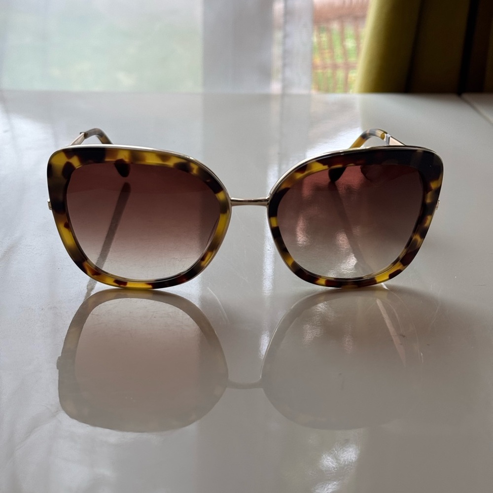 Chico's Brown Oversized Sunglasses with Tortoiseshell Pattern - Picture 10 of 16